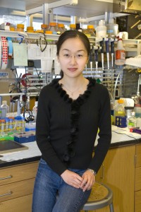 Wenqing Shui, a member of both the Carolyn Bertozzi and Jay Keasling research groups, was the lead author of a paper reporting the most comprehensive proteomic analysis to date of a phagosomal membrane. This study revealed potenial cross-talk between phagocytosis and autophagy.