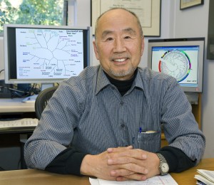 Sung-Hou Kim, a world authority on proteins and structural genomics, holds a joint appointment with Berkeley Lab's Physical Biosciences Division and UC Berkeley's Chemistry Department.