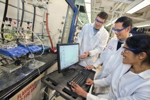 From left, Jeffrey Long, Christopher Chang and Hemamala Karunadasa are paving the way for the creation of catalytic materials that can serve as effective low-cost alternatives to platinum for generating hydrogen gas from water. (Photo by Roy Kaltschmidt, Berkeley Lab Public Affairs)