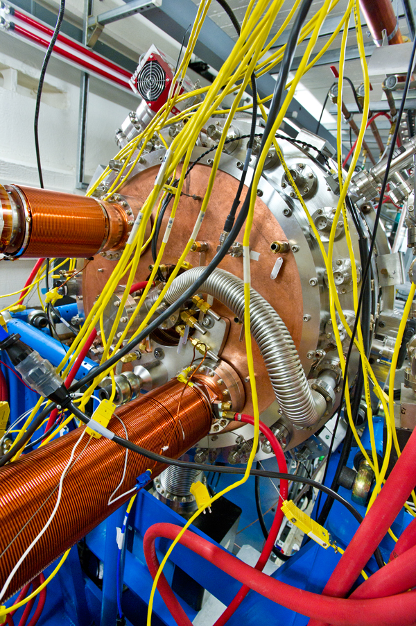 With its cables and wires and wave-guides and cables, APEX is a snug fit in the Beam Test Facility at the Advanced Light Source. (Lawrence Berkeley National Laboratory photo by Roy Kaltschmidt) 