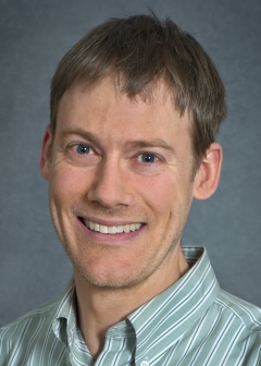 Berkeley Lab researcher Jeff Greenblatt