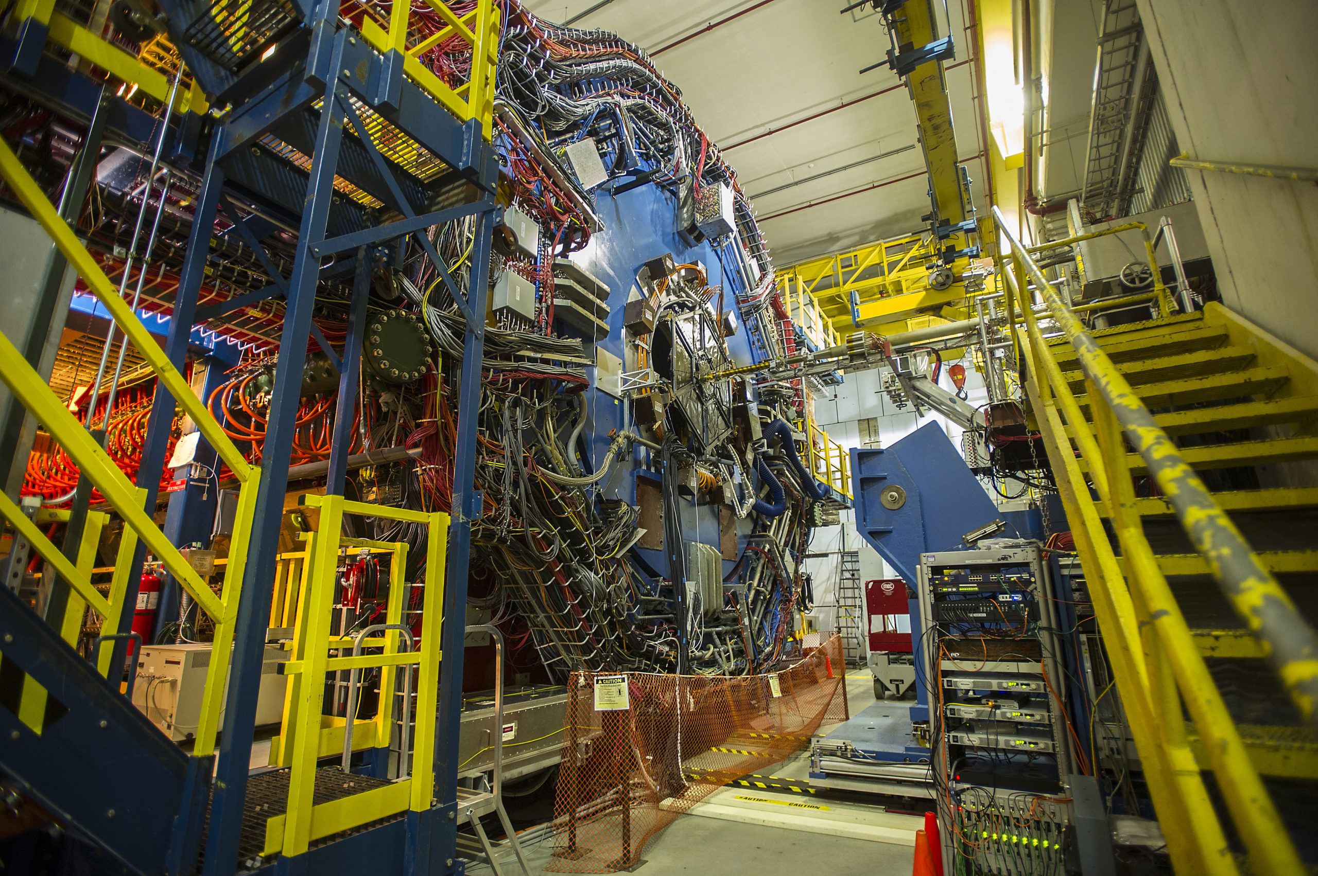 Image - The STAR detector at the U.S. Department of Energy's Brookhaven National Laboratory. (Credit: Brookhaven National Laboratory)
