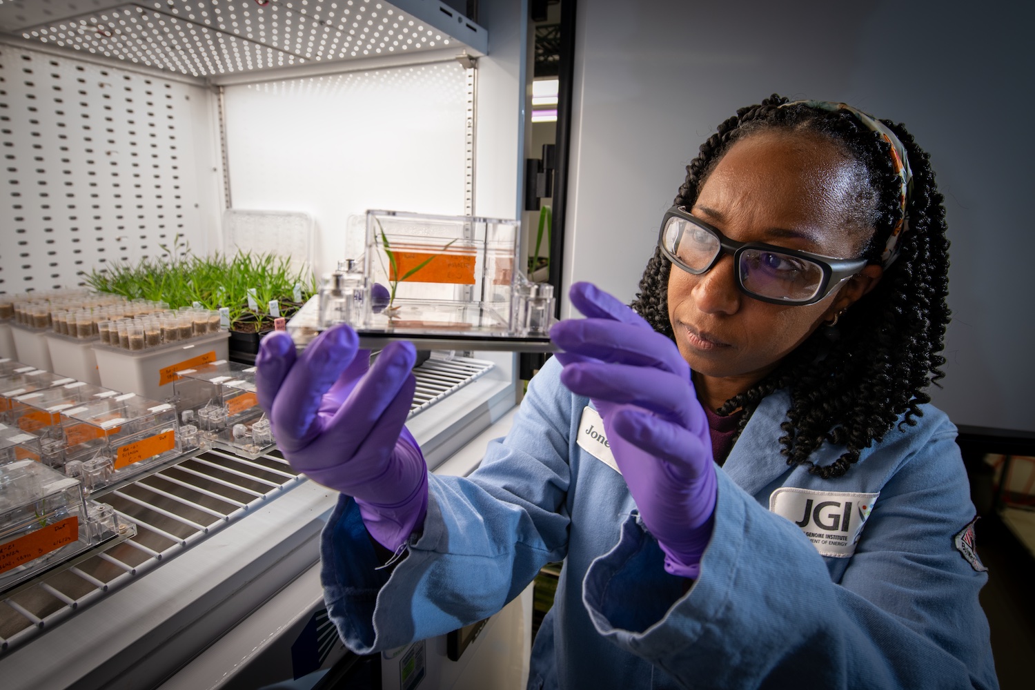 Advancing the Frontiers of Genetic Science at the Joint Genome Institute