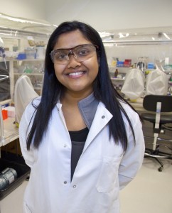 Aindrila Mukhopadhyay is a biologist with Berkeley Lab’s Physical Biosciences Division (Photo by Roy Kaltschmidt)
