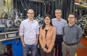 (From left) Matthew Langner, Shuyun Zhou, Robert Schoenlein and Yi-De Chuang used Advanced Light Source (ALS) Beamline 6.0.2 to study insulator/conductor switching of a PCMO manganite under photo-stimulation. (Photo by Roy Kaltschmidt)